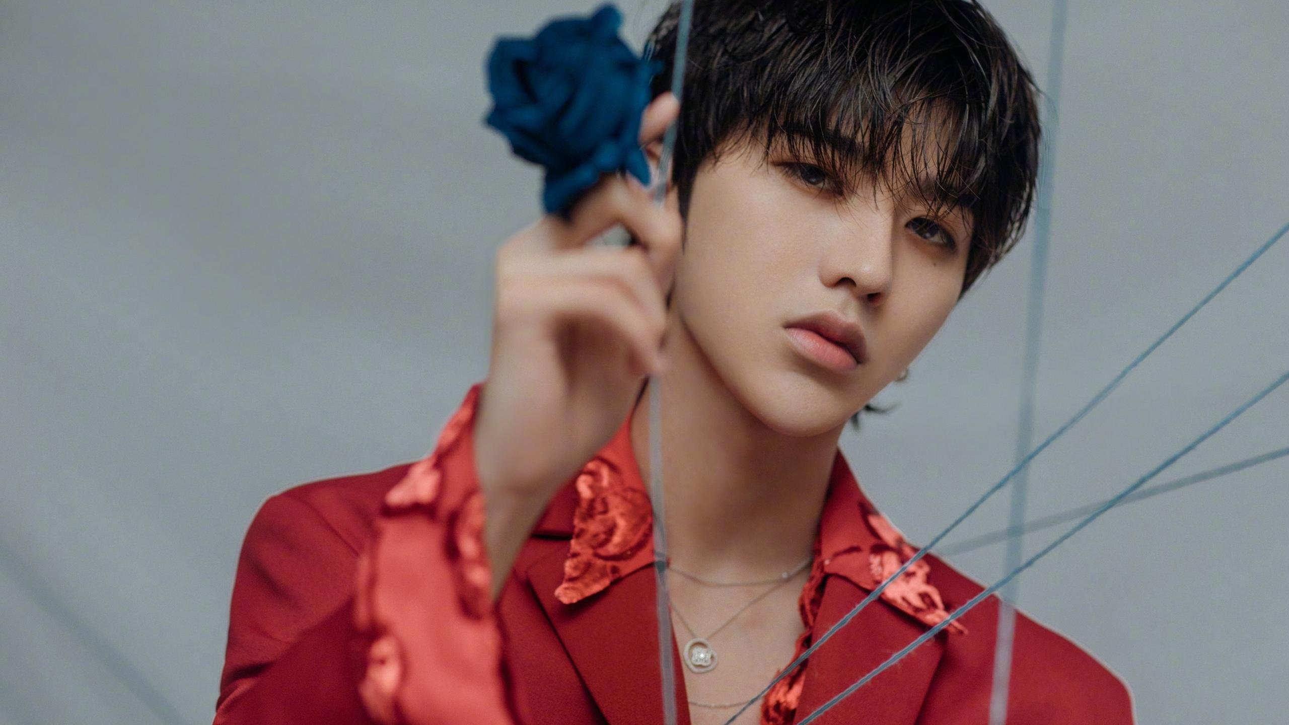 乐鱼电竞在线平台-德甲快节奏攻防:场场精彩,火花四溅!,德甲最快进球