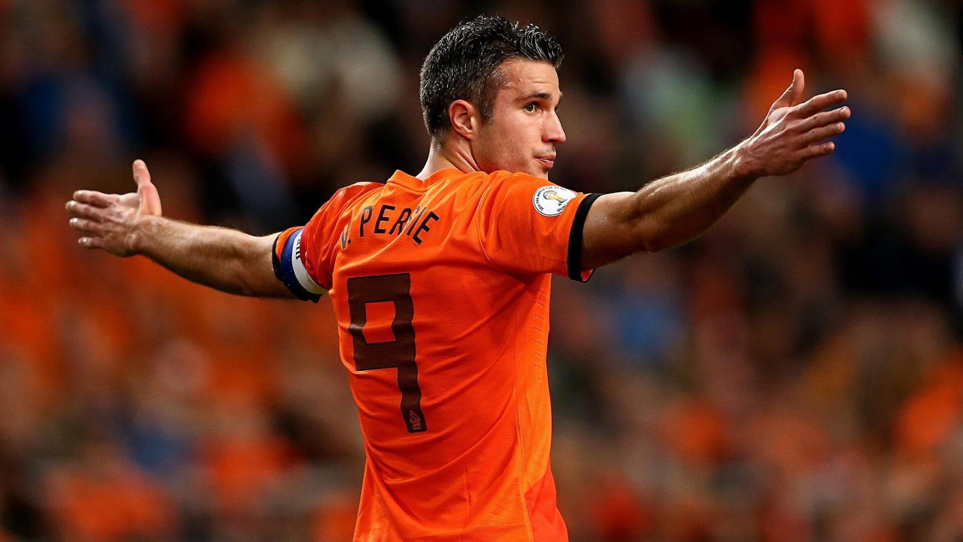 王钰栋用实力证明：进球不是唯一，国足两将不可替代！，运动员王钰